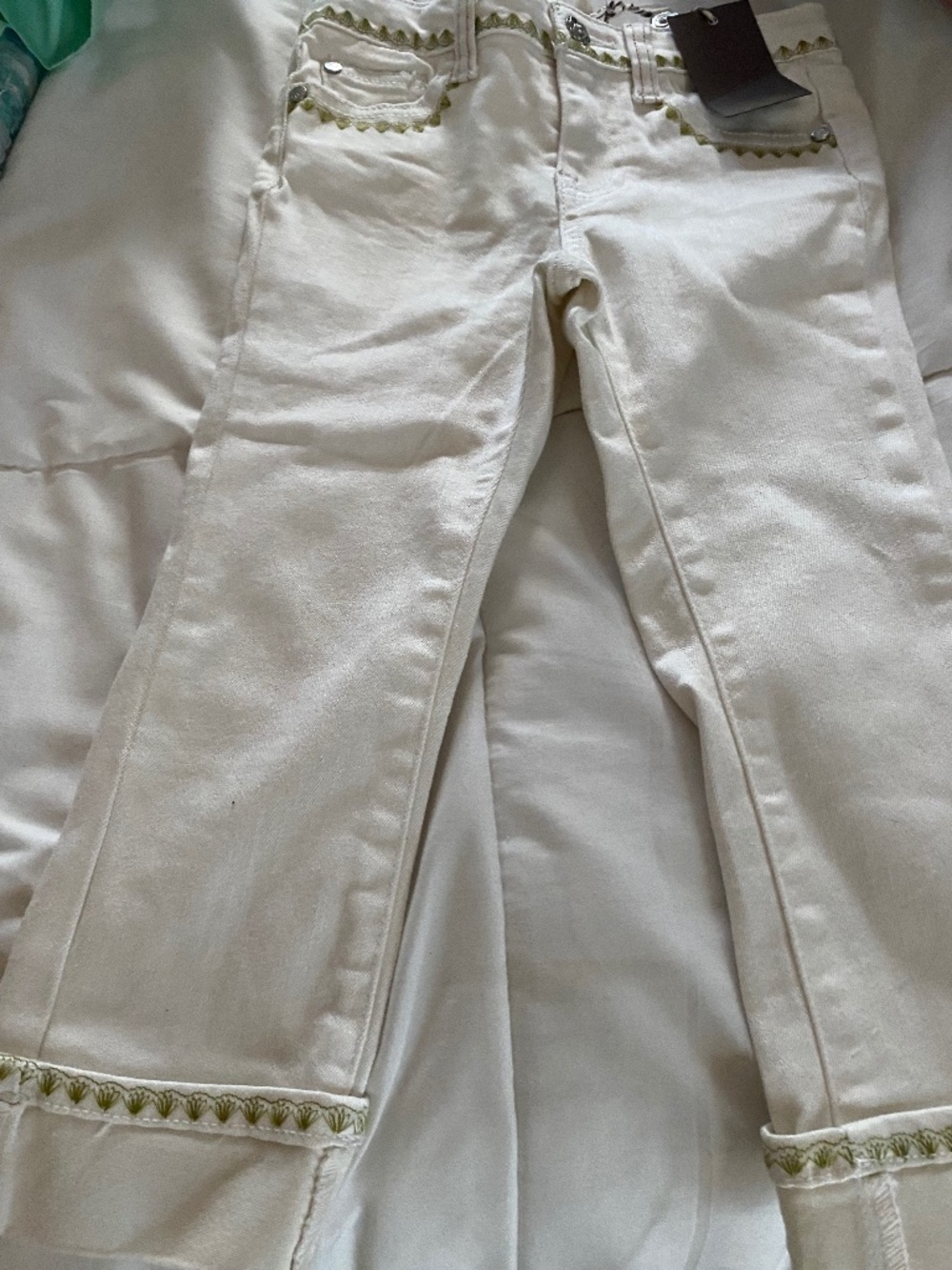 Girls white pants